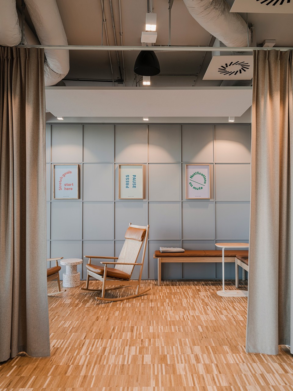 Biuro firmy Zendesk w Krakowie – Wellness, strefa ćwiczeń i chilloutu, proj. The Design Group