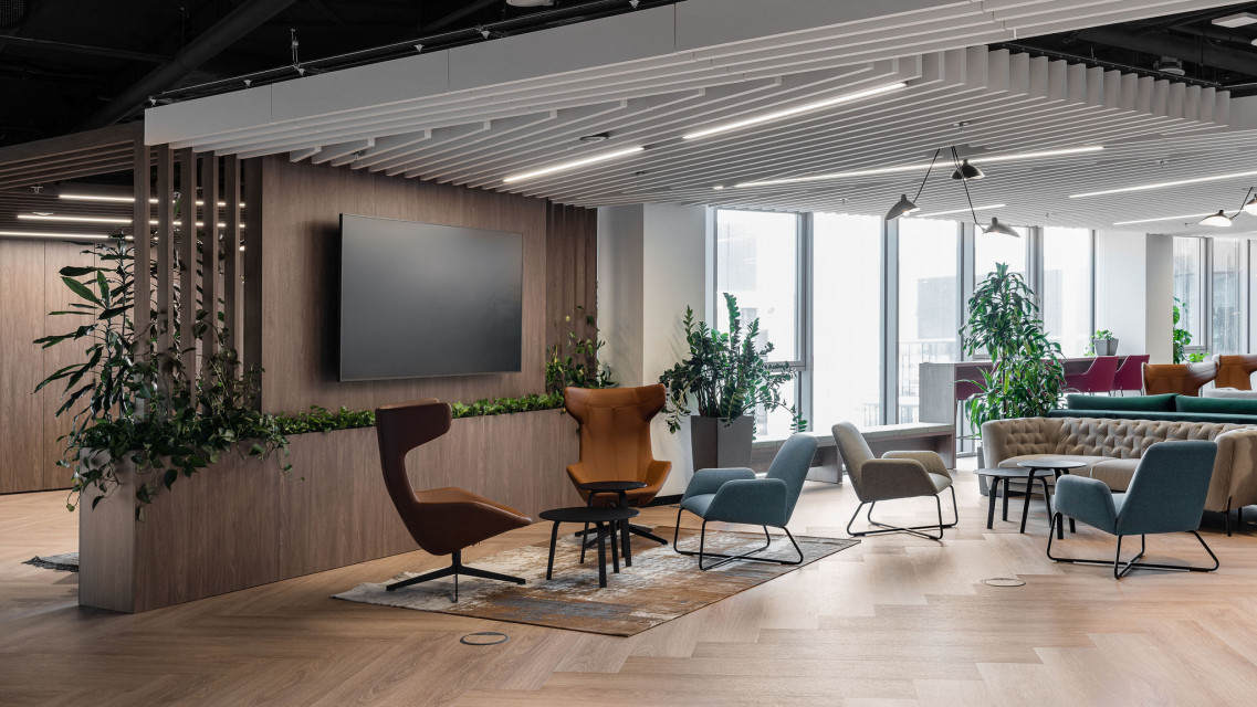Strefa front of house biura Provident – domowy klimat