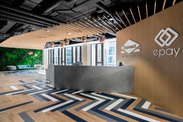 Dynamicznie i witalnie w Euronet – proj. The Design Group