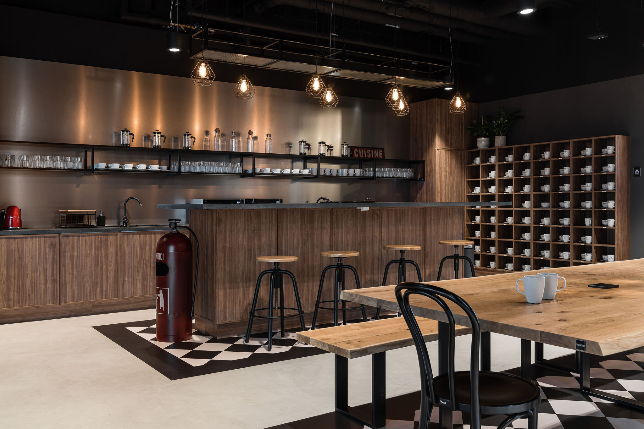 Kitchen and tribunes zone – Universal Music Polska office